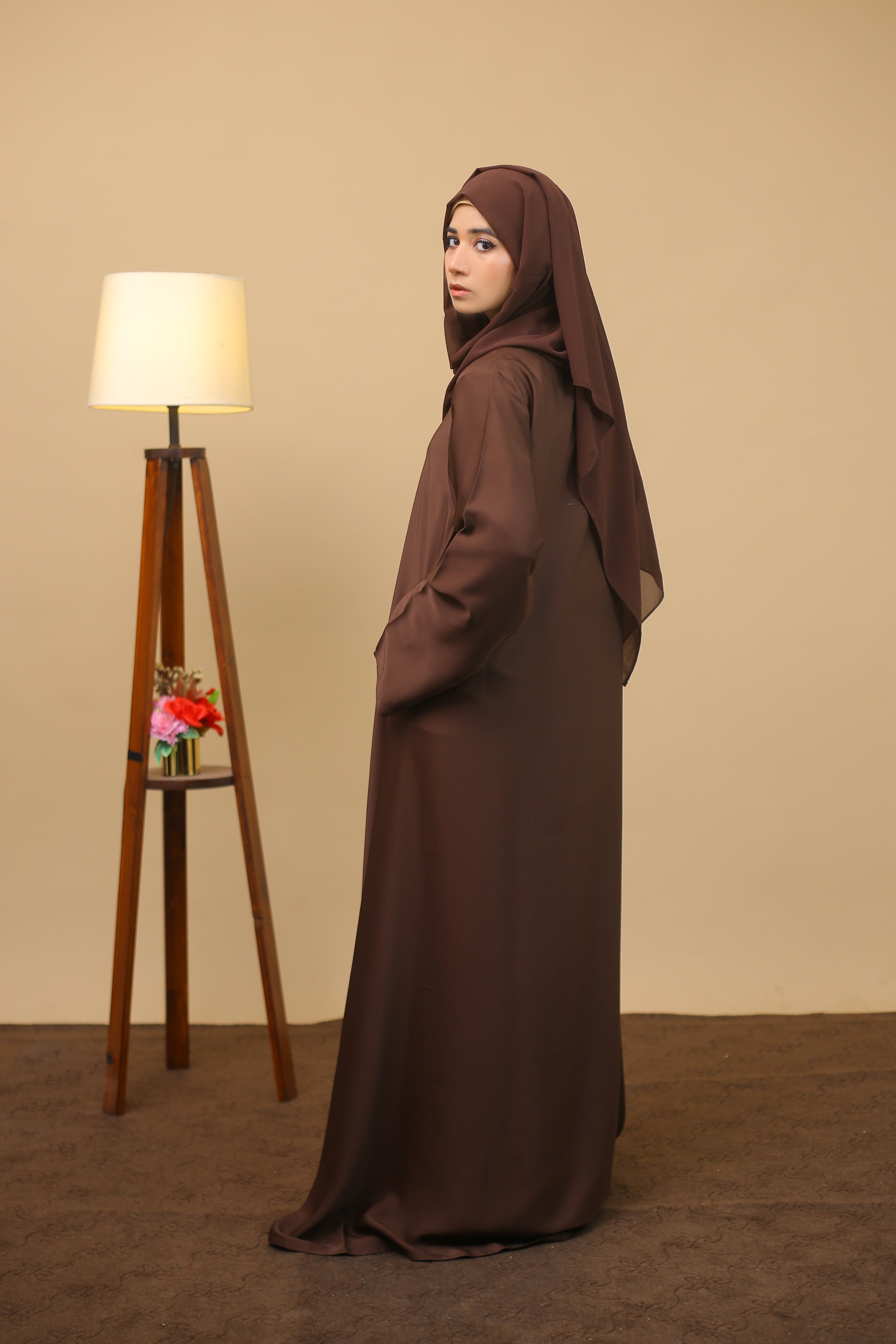 Front Close 0120-P Big Flayer -Brown-