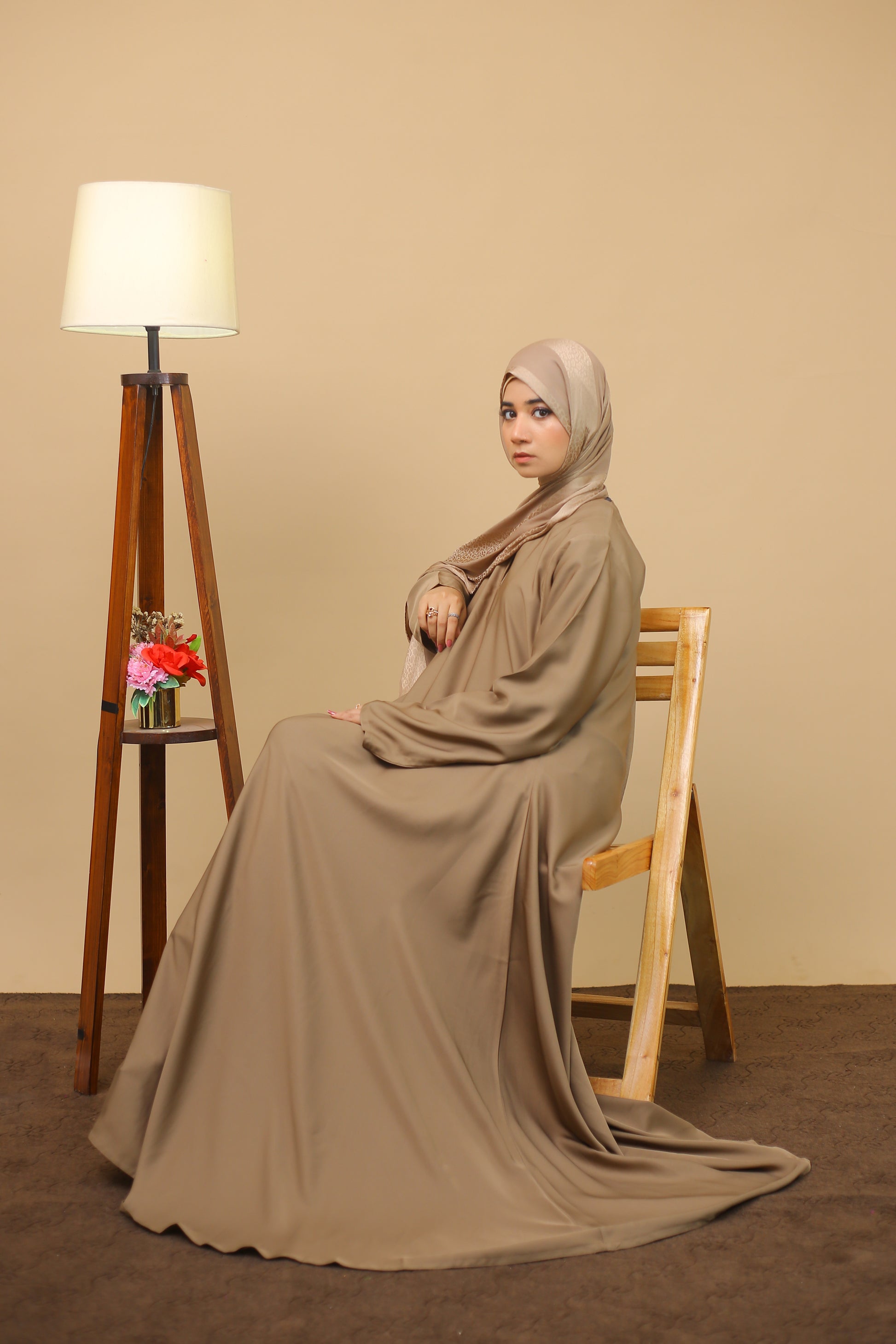 Front Close 0120-P Big Flayer -Beige-