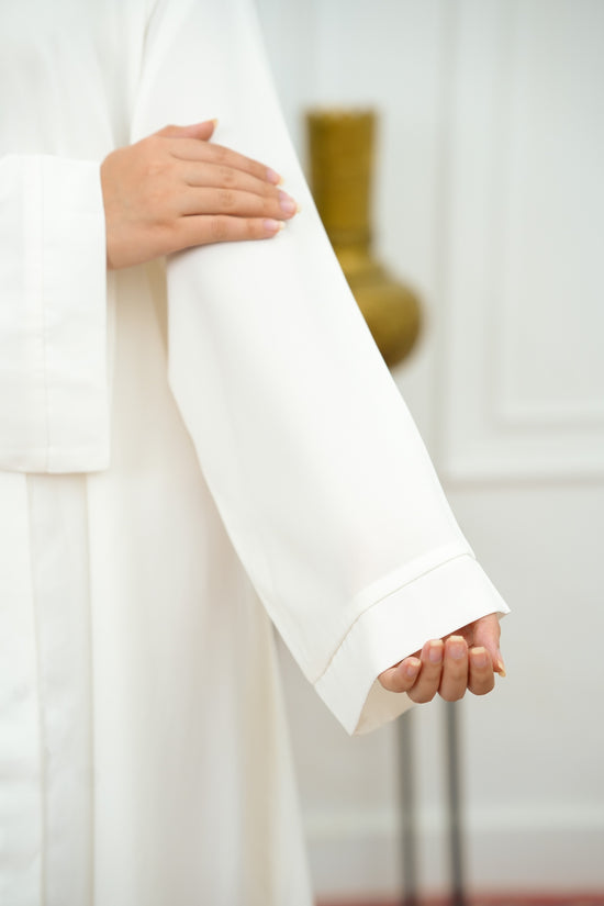 Front Open 0116-PR -White-