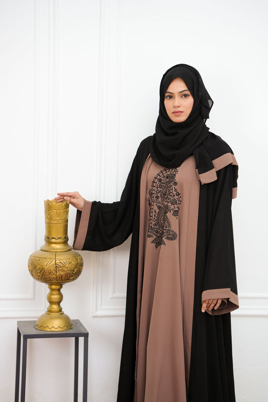 Front Close 0122-MR-175 -Camel Brown-