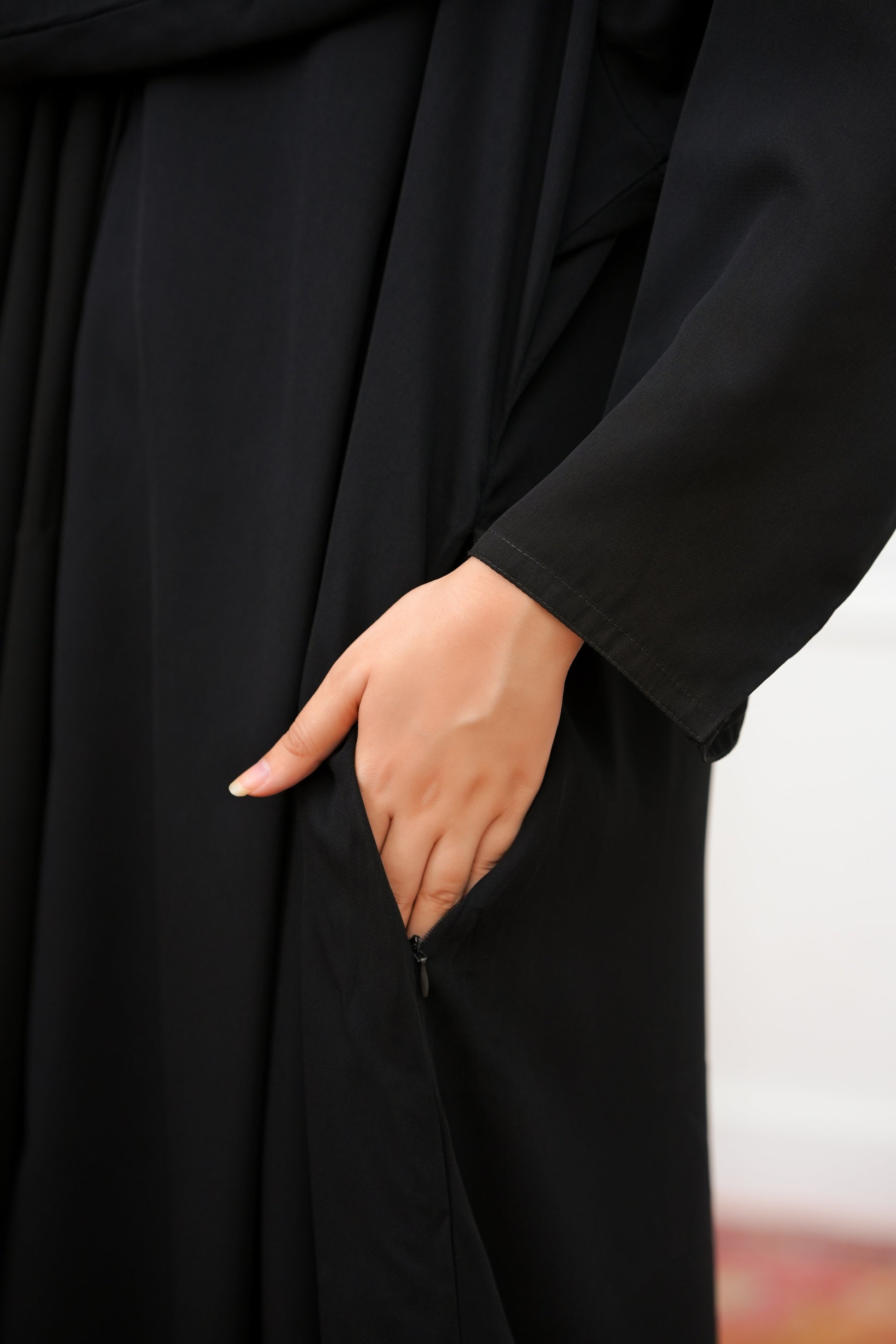 Front Open 0121-P -Black-