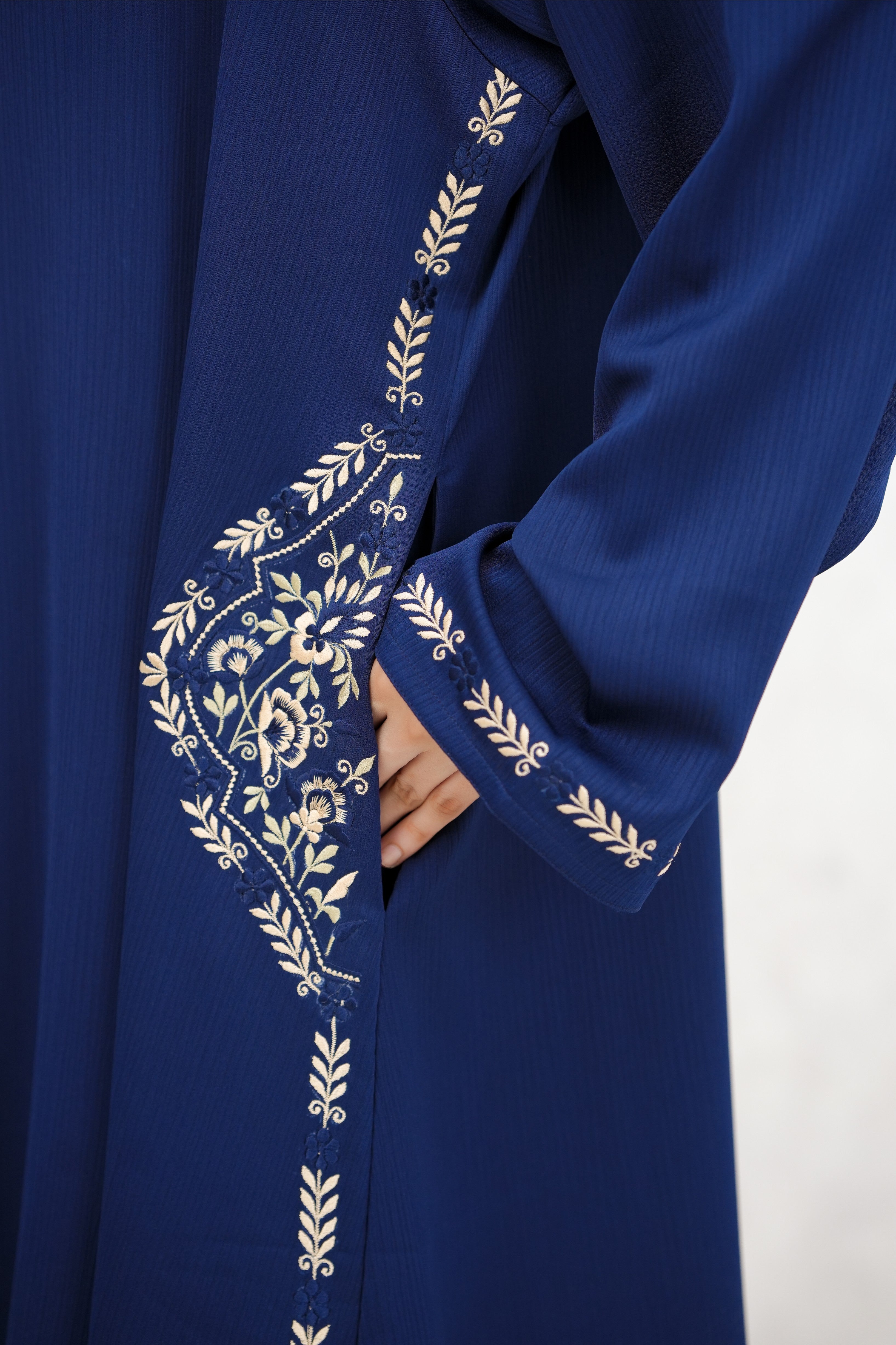 Front Open 0118-K-1053 -Blue-