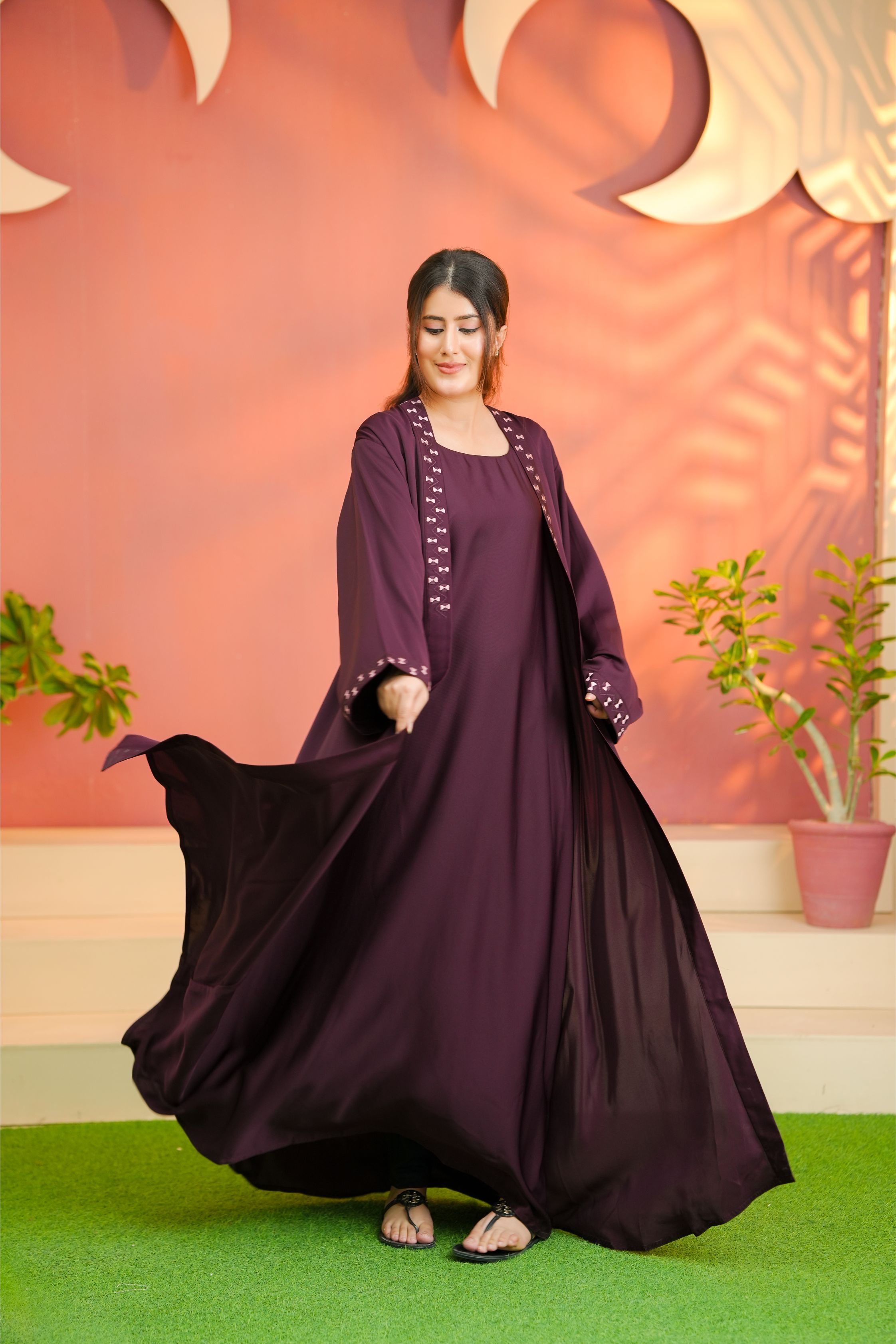 Front Close 0122-MR-New 01 -Maroon-